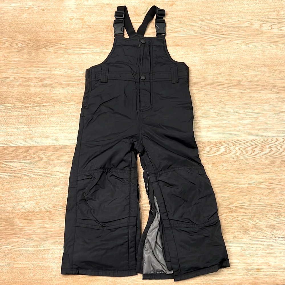 Gap Toddler 3T unisex black snow overalls, worn once. Like New